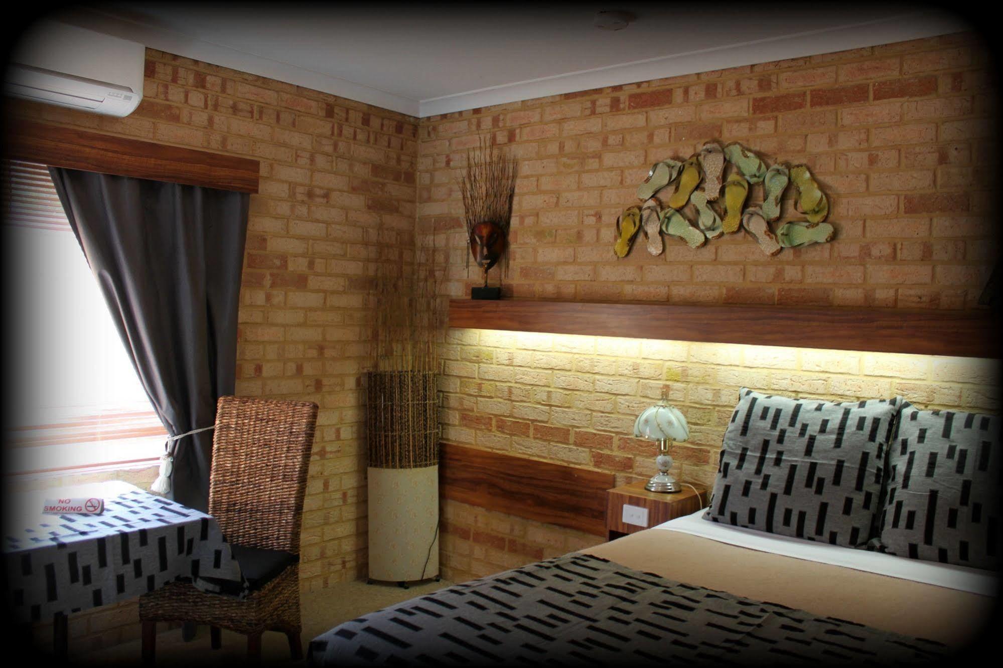York'S Boutique Motel Εξωτερικό φωτογραφία